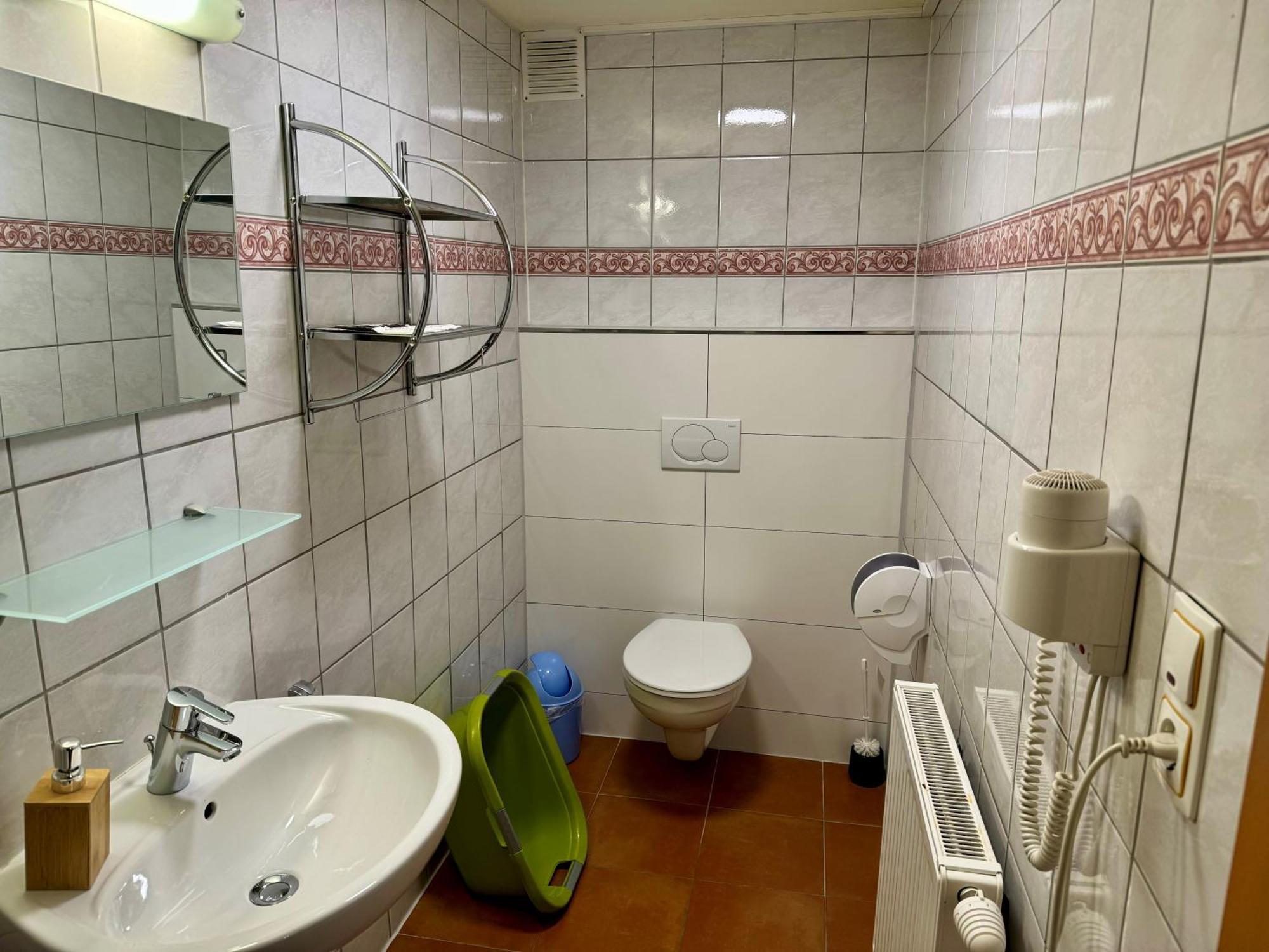 Alpenlodge, Ferienwohnung 16 เทียร์ซี ภายนอก รูปภาพ